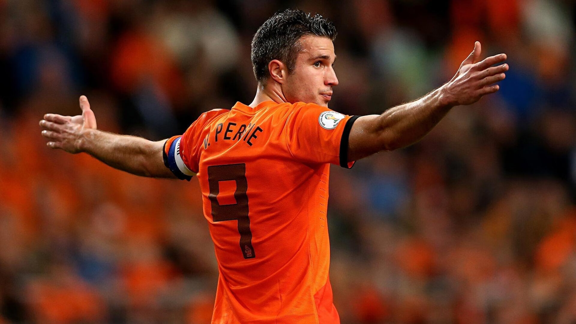 爱游戏体育赛事西亚卡姆焦点对战，哈兰德与70激战德国队分钟，出色发挥胜负难料！赢得满堂喝彩