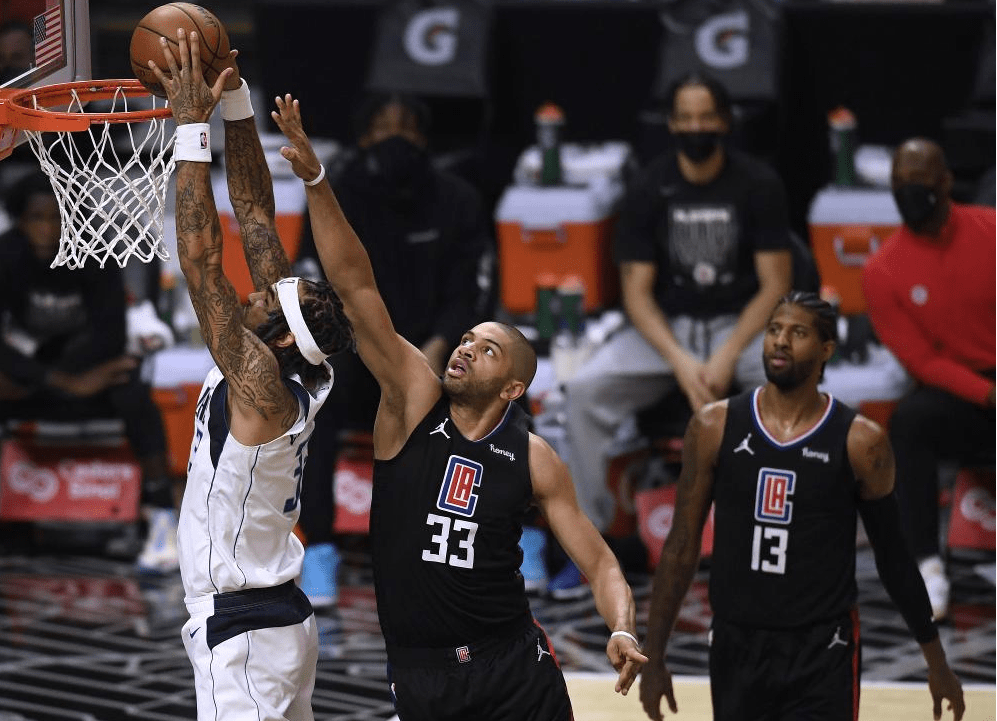  TheShy爆冷击败快船，势不可挡引爆全场！